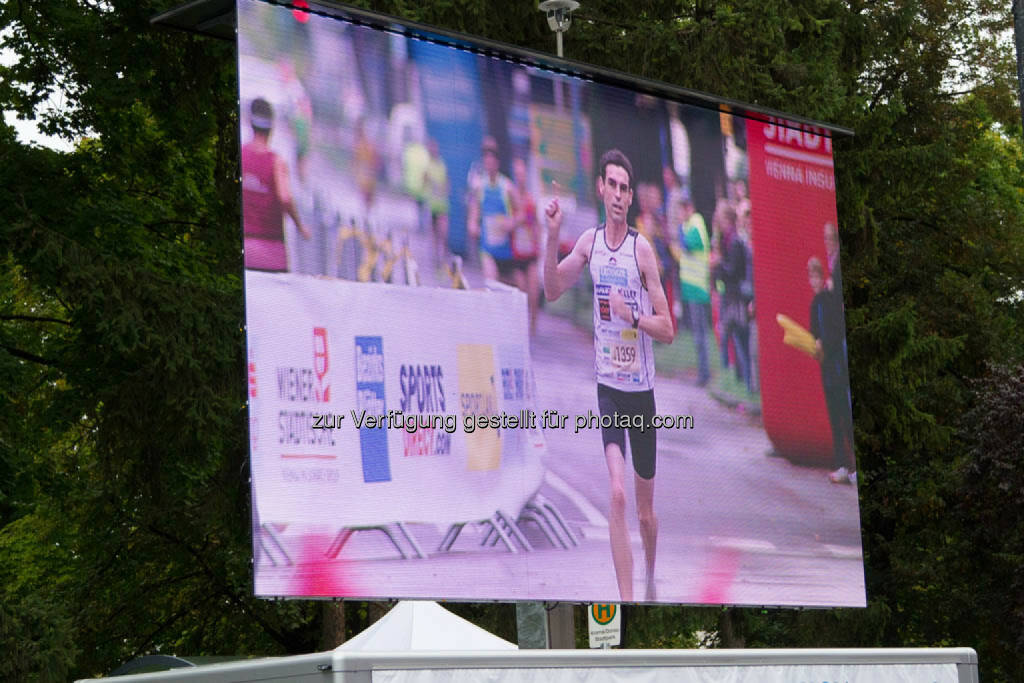 Wolfgang Hiller, Sieger Viertelmarathon Herren, Wachau Marathon 2014, © Milena Ioveva  (14.09.2014) 