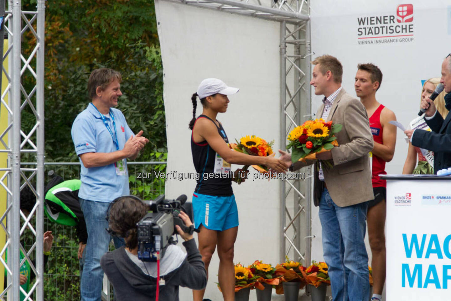 Annabelle Mary Konczer, Siegerin Viertelmarathon Damen, Wachau Marathon 2014