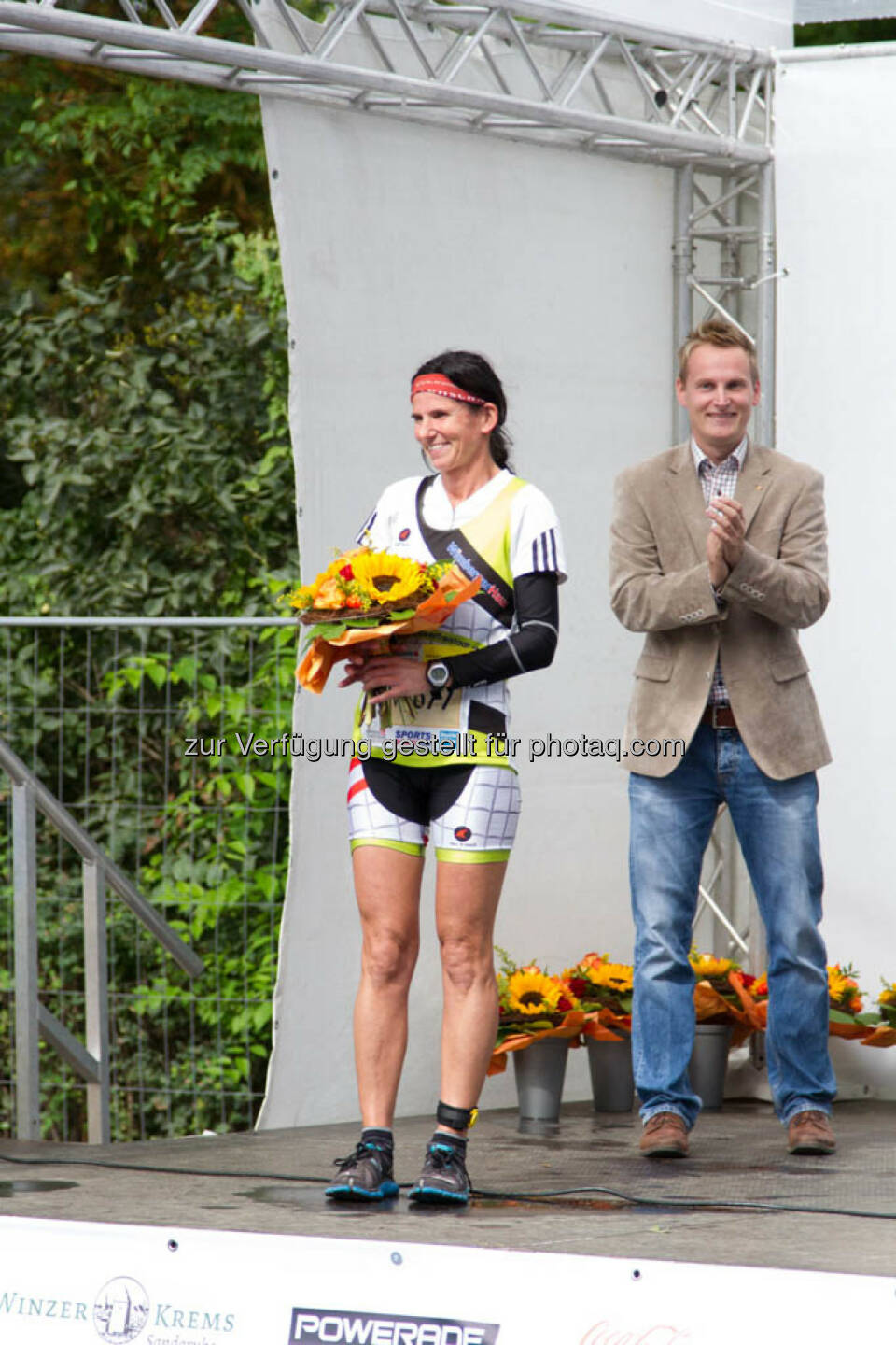 Winkler Monika, 3. Platz, Viertelmarathon Damen, Wachau Marathon 2014, yes, Freude, Jubel