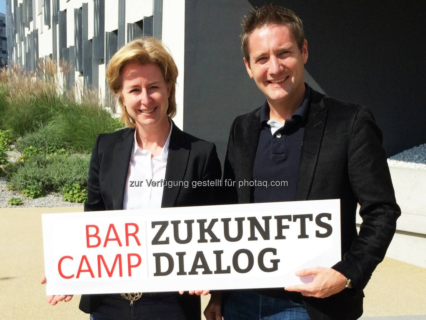 Birgit Kraft-Kinz, Josef Mantl: Die Fachgruppe Werbung Wien beauftragt JMC nach einer Ausschreibung mit der Organisation des “Barcamp Zukunftsdialog” am 11. Oktober im Coworking Space