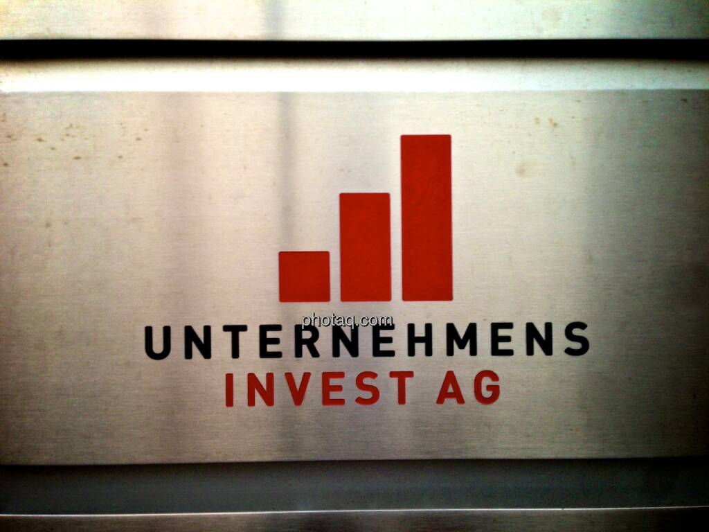 Unternehmens Invest AG, Logo, © photaq.com (20.09.2014) 