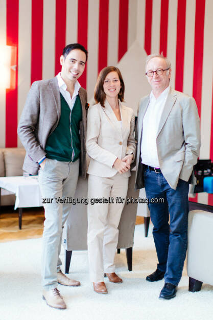 Philipp Patzel (li.) mit Kristin Oberweger und Otto E. Wiesenthal - Hotel Altstadt Vienna: Neue Führung in Wiens Boutique Hotel - Philipp Patzel wird Geschäftsführer im Hotel Altstadt Vienna (Bild: Tony Gigov), © Aussender (22.09.2014) 