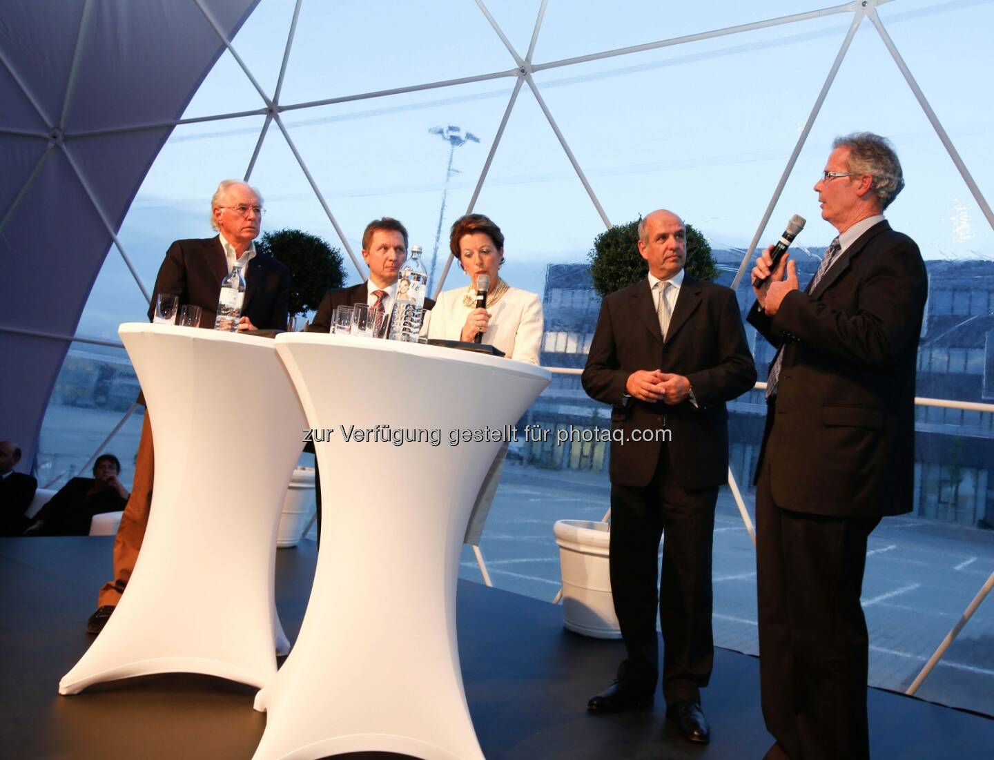 Joe Clark - Chairman & President Aviation Partners Inc., Andreas Ockel - Airbus General Manager Tianjin Assy line, Karin Keglevic - Moderation Special Public Affairs, Peer Wiebe - Airbus Senior Manager Supplier Quality Procurement, Jeff Luckey – VP European & Middle East Supplier Operations Performance von Boeing, Foto: FACC/Furtner