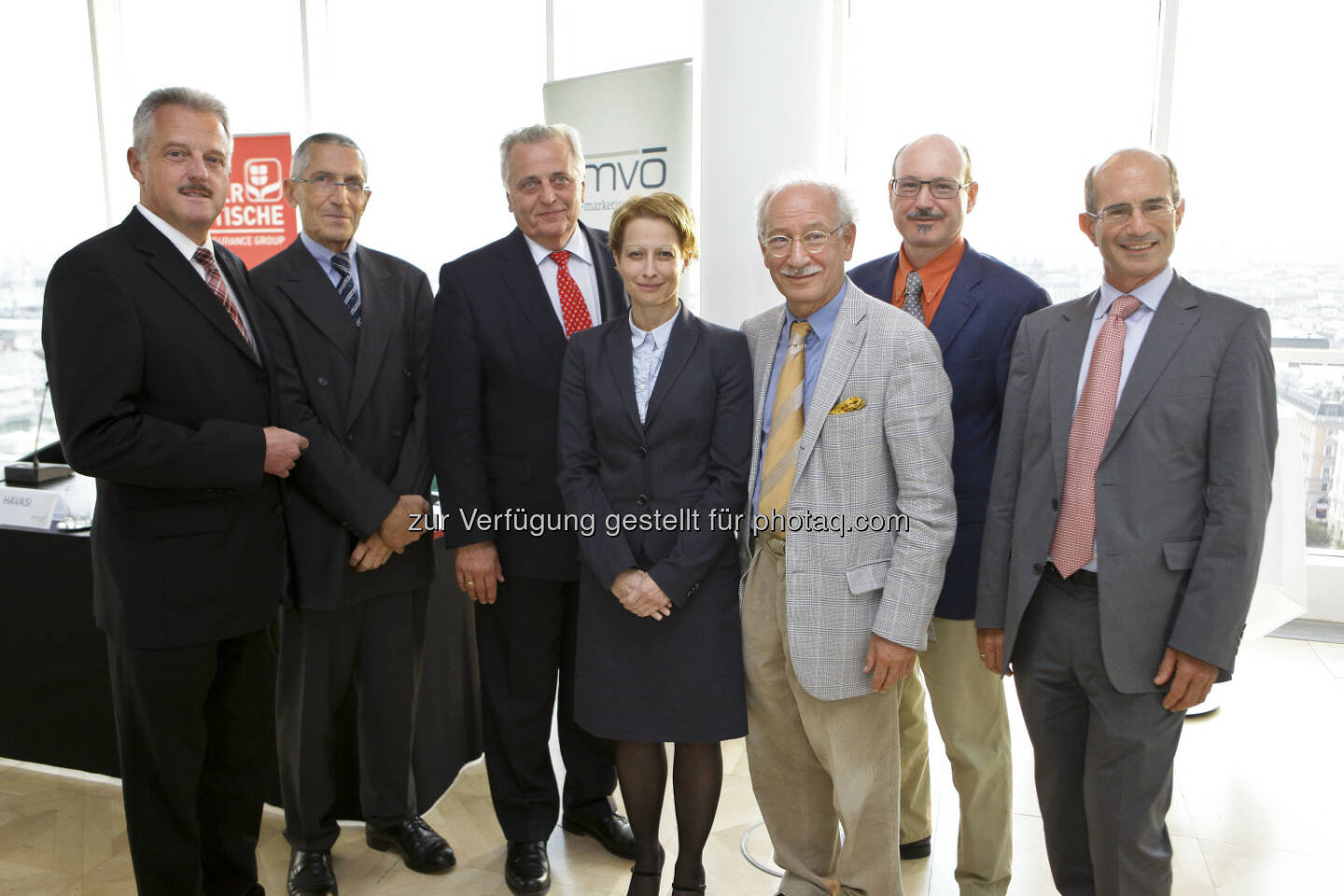 Erich Mayer (FMVÖ Präsident); Josef Redl (FMVÖ Vizepräsident); Rudolf Hundstorfer (Bundesminister für Arbeit, Soziales und Konsumentenschutz), Judit Havasi (Generaldirektor-Stellvertreterin Wiener Städtische Versicherung AG Vienna Insurance Group), Bernd Marin (Executive Director European Centre for Social Welfare Policy & Research), Thomas Url (Wissenschaftlicher Mitarbeiter des WIFO, Österreichisches Institut für Wirtschaftsforschung) und Eric Frey (Chef vom Dienst/Der Standard) am FMVÖ Financial Forum: Chancen und Probleme der öffentlichen und privaten Pflegefinanzierung (Bild: FMVÖ)