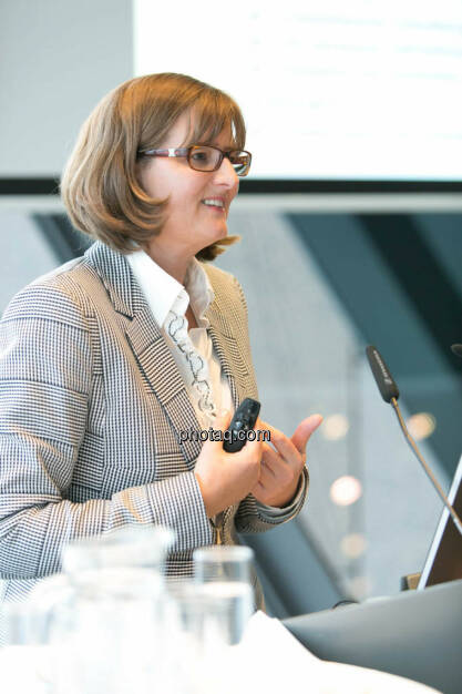 Henriette Lininger (Wiener Börse), © photaq/Martina Draper (27.09.2014) 