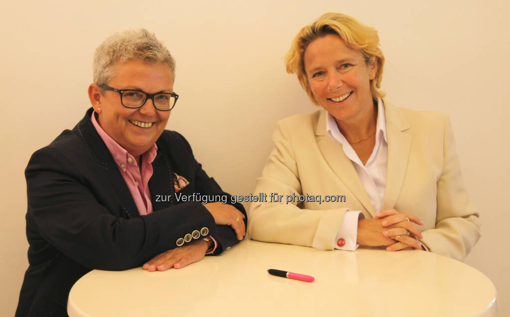 Anna Relle Stieger, Geschäftsführerin Secretary Plus Österreich, und Elisabeth Weghuber, Geschäftsführerin Secretary Search: Merger im Bereich Recruiting schafft spezialisierten Big Player: Secretary Plus übernimmt Secretary Search und erweitert Portfolio!, © Aussendung (29.09.2014)