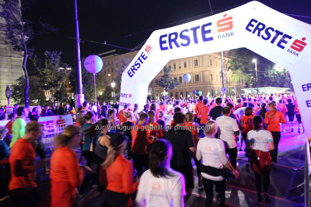 erste bank vienna night run 2014, © erste bank vienna night run/Ludwig Schedl (01.10.2014) 