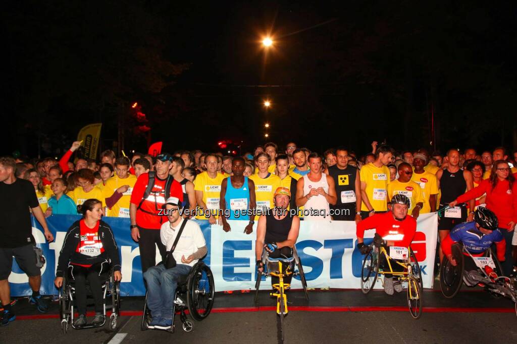 erste bank vienna night run, vor dem start, © leisure/Ludwig Schedl (02.10.2014) 