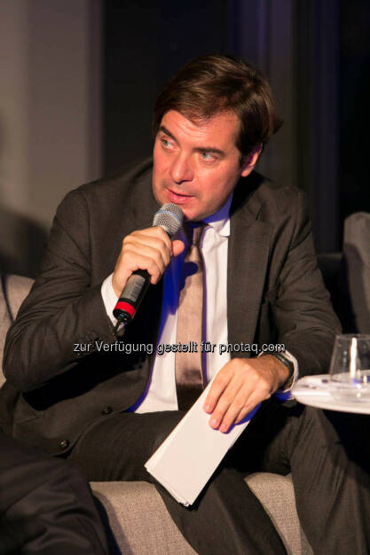 Rainer Nowak, Chefredakteur Die Presse, http://blog.immofinanz.com/de/2014/10/15/talk-im-tower-afrika-fass-ohne-boden-oder-entwicklungsraum-mit-potenzial-/, © Martina Draper für Immofinanz (14.10.2014)