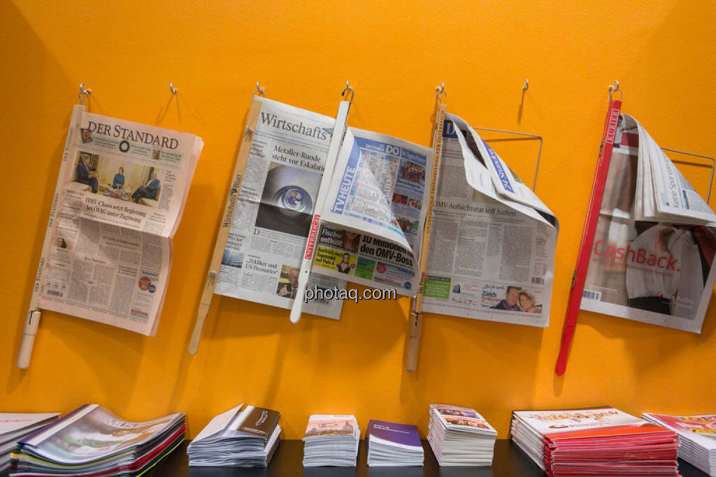 Zeitungen, Printmedien, © photaq/Martina Draper (16.10.2014) 