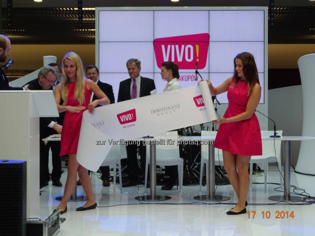 Eröffnung Vivo! Shopping Center, http://blog.immofinanz.com/de/2014/10/20/immofinanz-mehr-als-70.000-besucher-am-eroeffnungs-wochenende-in-pila/, © Immofinanz (20.10.2014) 