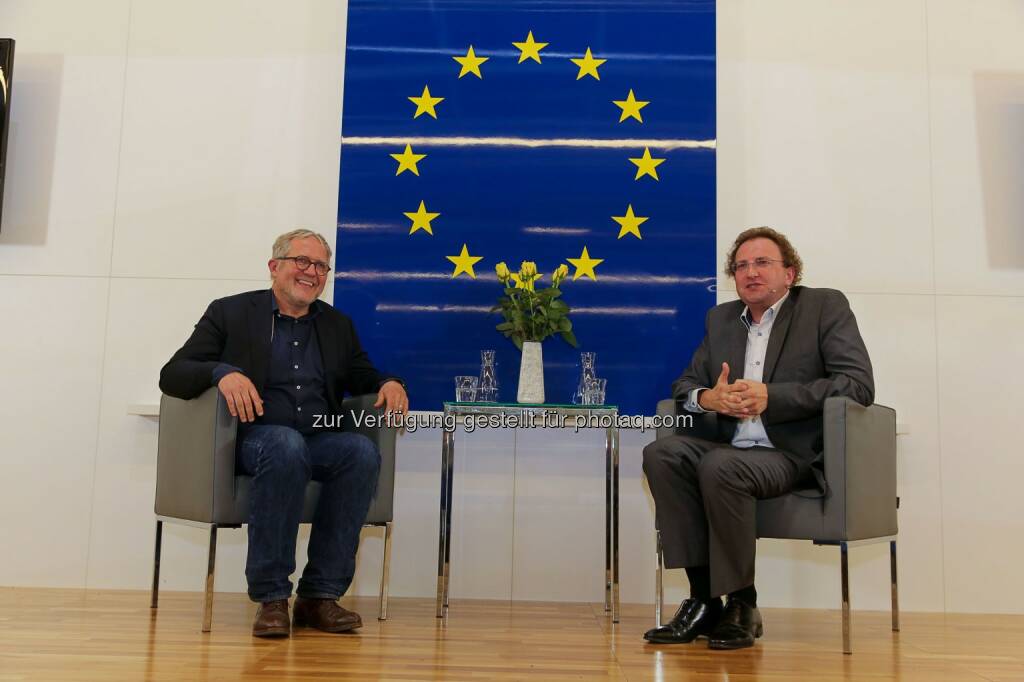 Harald Krassnitzer Schauspieler und Benedikt Weingartner Secretary General von Music in Europa: Vertretung der EU-Kommission in Österreich: Harald Krassnitzer im Haus der EU: Wir Europäer werden in der Welt um unser System beneidet., © Aussender (22.10.2014) 