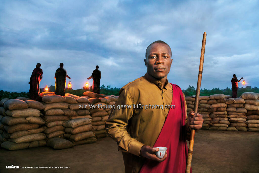 Lavazza Kaffee GmbH: Lavazza Kalender 2015: Earthdefenders - Steve McCurry porträtiert für Lavazza und Slow Food nachhaltige Projekte in Afrika, © Aussendung (23.10.2014) 