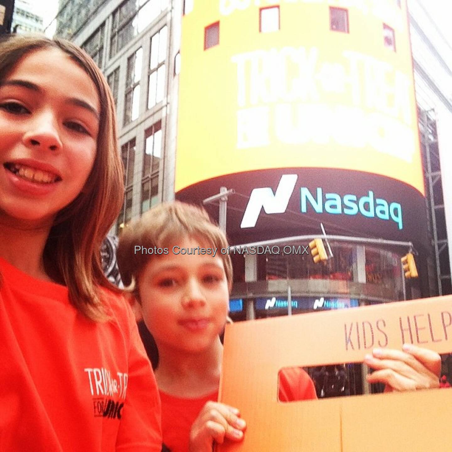 Kids from @UNICEFUSA and their #Nasdaq #selfie moment after the opening bell! #ToT4UNICEF  Source: http://facebook.com/NASDAQ