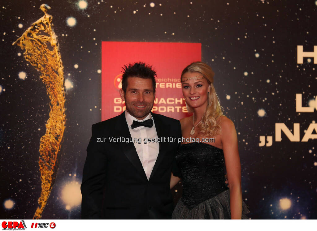 Hannes Arch und MIriam Hoeller. Photo: GEPA pictures/ Hans Oberlaender, ©  Gepa pictures/ Michael Riedler (31.10.2014) 