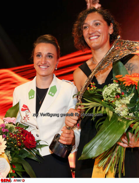 Lara Vadlau und Jolanda Ogar (AUT). Photo: GEPA pictures/ Christian Walgram, ©  Gepa pictures/ Michael Riedler (31.10.2014) 