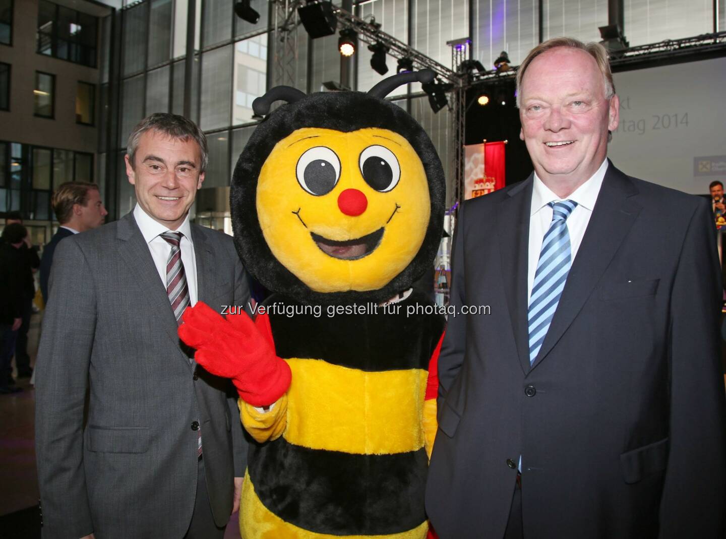 Heinrich Schaller (Generaldirektor RLB OÖ), Gerhard Falch (Ex-AMAG-Generaldirektor) (Bild: RLB OÖ/Strobl)