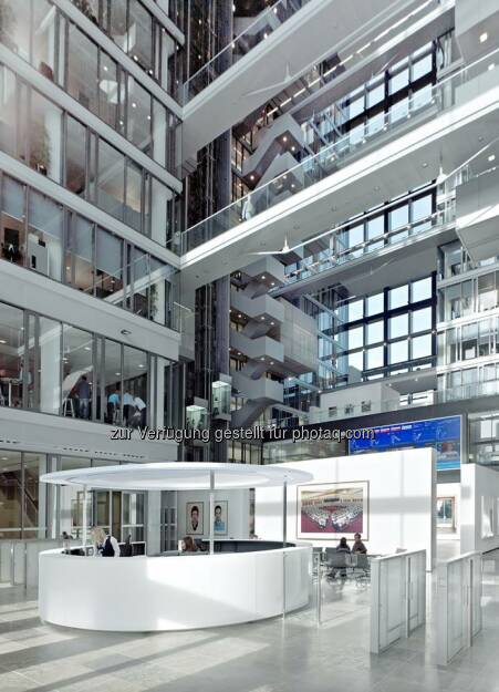 Deutsche Börse Empfang
#Kassamärkte - 141,2 Milliarden Euro: http://bit.ly/1xT0VBl
#Eurex Group - 9,9 Mio. Kontrakte: http://bit.ly/1umSbXd
=
Cash #Markets - 141.2 billion euros: http://bit.ly/1oaG9x7
Eurex Group - 9.9 million contracts: http://bit.ly/1t6Yw1y  Source: http://facebook.com/DeutscheBoerseAG (04.11.2014)