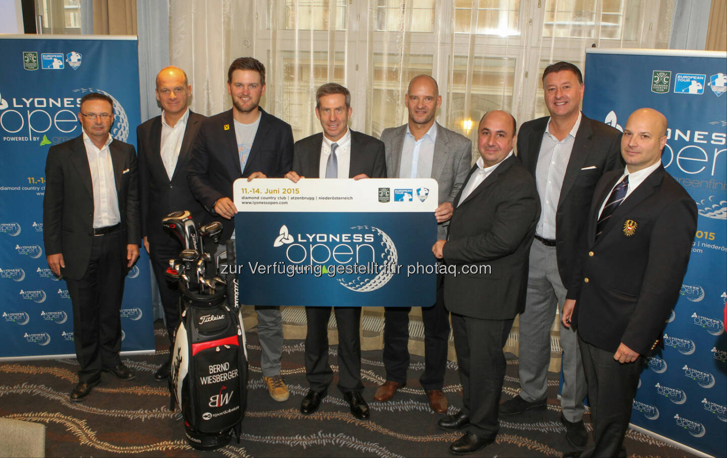 Christian Guzy (Präsident Diamond Country Club), Herwig Straka (Geschäftsführender Gesellschafter e|motion management gmbh), Österreichs Topgolfer Bernd Wiesberger, Keith Waters (Chief Operating Officer and Director of International Policy der European Tour), Mathias Vorbach (Konzernsprecher Lyoness), Ali Al-Khaffaf (Geschäftsführer Golf Open Event GmbH), Edwin Weindorfer (Geschäftsführender Gesellschafter e|motion management gmbh) sowie Gerhard Frühling (Vorstandsmitglied Österreichischer Golf-Verband): Lyoness Europe AG: Lyoness erweitert Golf-Engagement