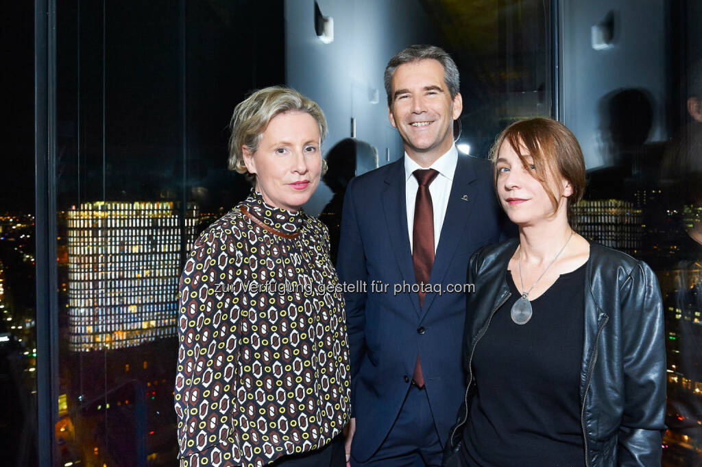 Karola Kraus (mumok), Hartwig Löger (UNIQA Österreich), Constanze Ruhm (Professorin der Klasse Kunst und digitale Medien): mumok Museum Moderner Kunst: mumok und Uniqa Österreich: Startschuss zur Kunstkooperation Kunst am Tower, © Aussendung (12.11.2014) 