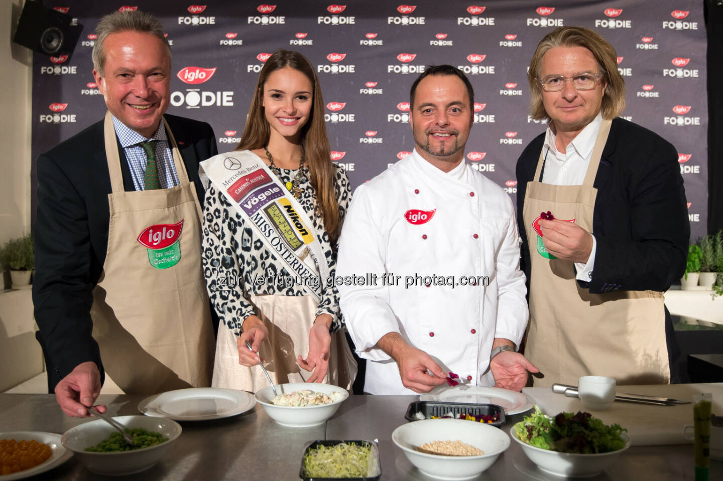 Rainer Herrmann, Geschäftsführer Iglo Österreich, Miss Austria 2014 Julia Furdea, Iglo Chefkoch Gregor Nabicht und Starkoch Wini Brugger: Iglo Austria GmbH: Iglo Österreich präsentiert neues Restaurant-Konzept