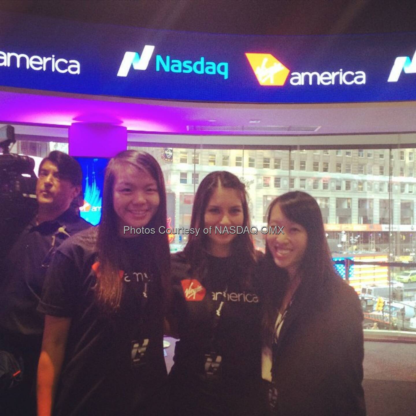 Celebrating the @virginamerica #IPO at @nasdaq this morning! $VA #virginamerica  Source: http://facebook.com/NASDAQ