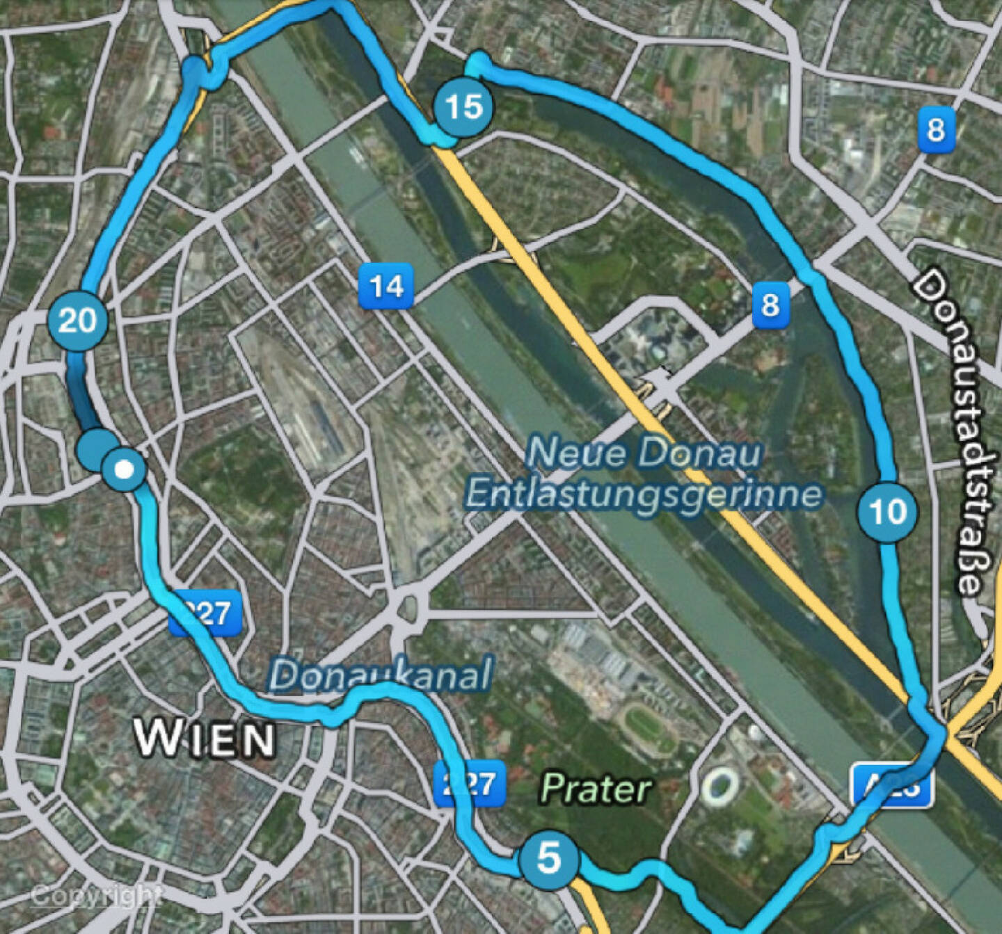 Christian Drastil: Mein Wien-Halbmarathon, siehe http://www.runplugged.com/2013/09/22/ein_trainings-halbmarathon_ganz_ohne_app_mein_halbmarathon-streckentipp_fur_alle_wiener 