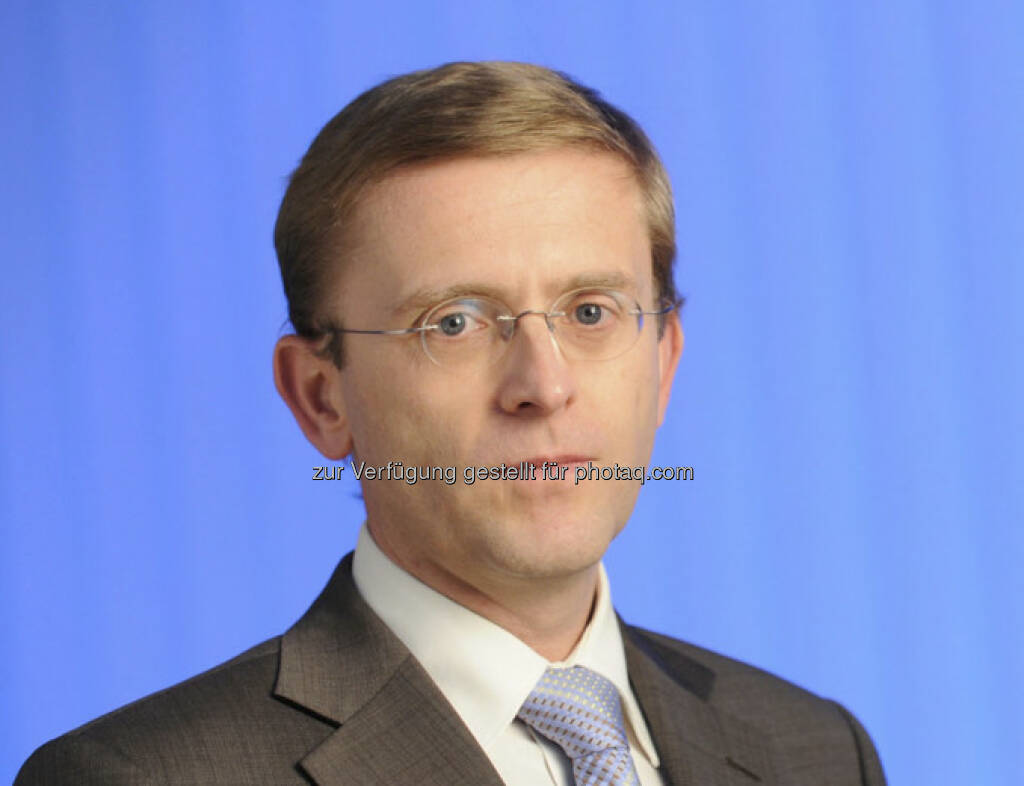 Ernst Schneckenleitner, Lebensversicherungsexperte bei der Allianz Gruppe in Österreich: Verzehnfachung im Club der Hundertjährigen bis 2050 (c) Allianz (06.02.2013) 