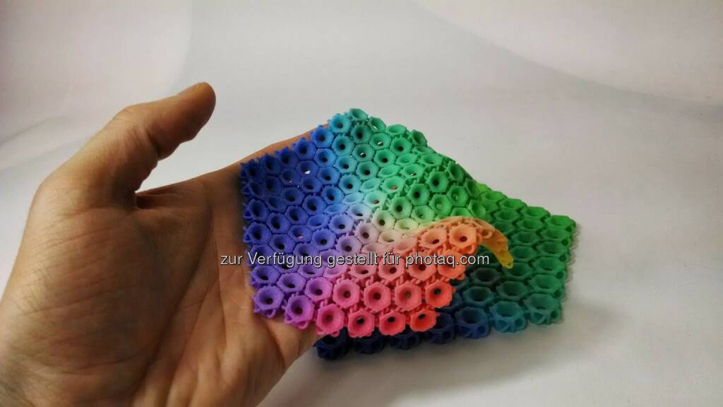 What’s the next full color 3D print you’d like to see? http://bit.ly/1sRmFhg
#3dprinting #3D #design #makeit3D #ProJet660 #ProJet4500 #color  Source: http://facebook.com/3dsystemscorp (22.11.2014) 