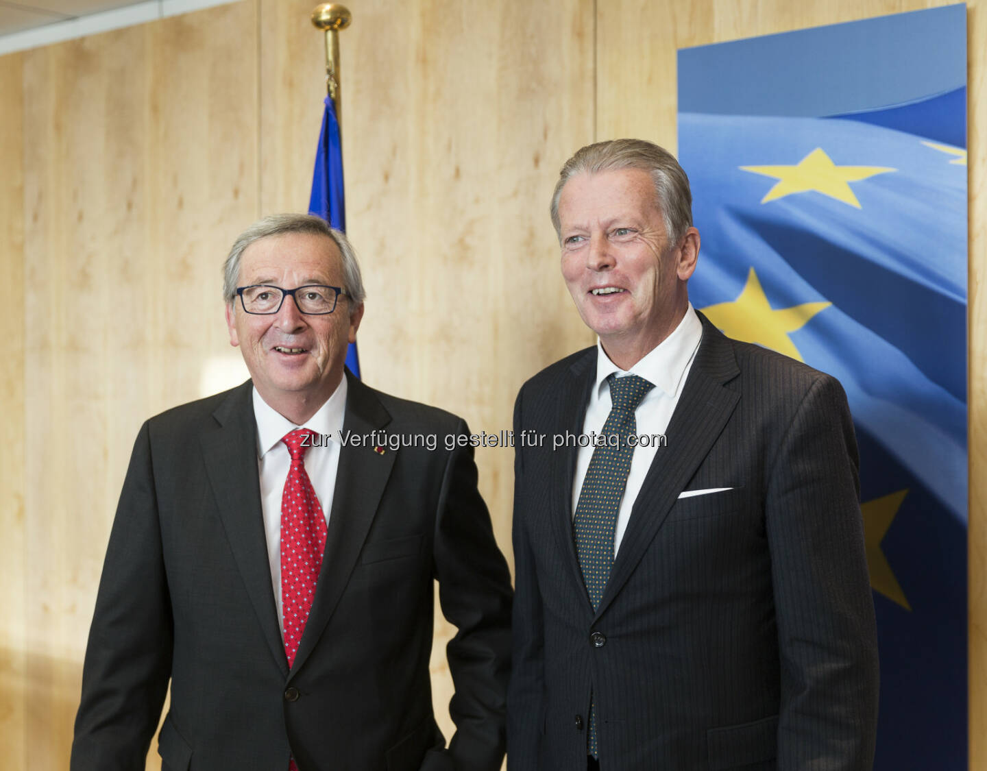 Vizekanzler Reinhold Mitterlehner mit EU-Kommissionspräsident Jean-Claude Juncker in Brüssel: Konjunktur stärken, Wachstum und Beschäftigung sichern