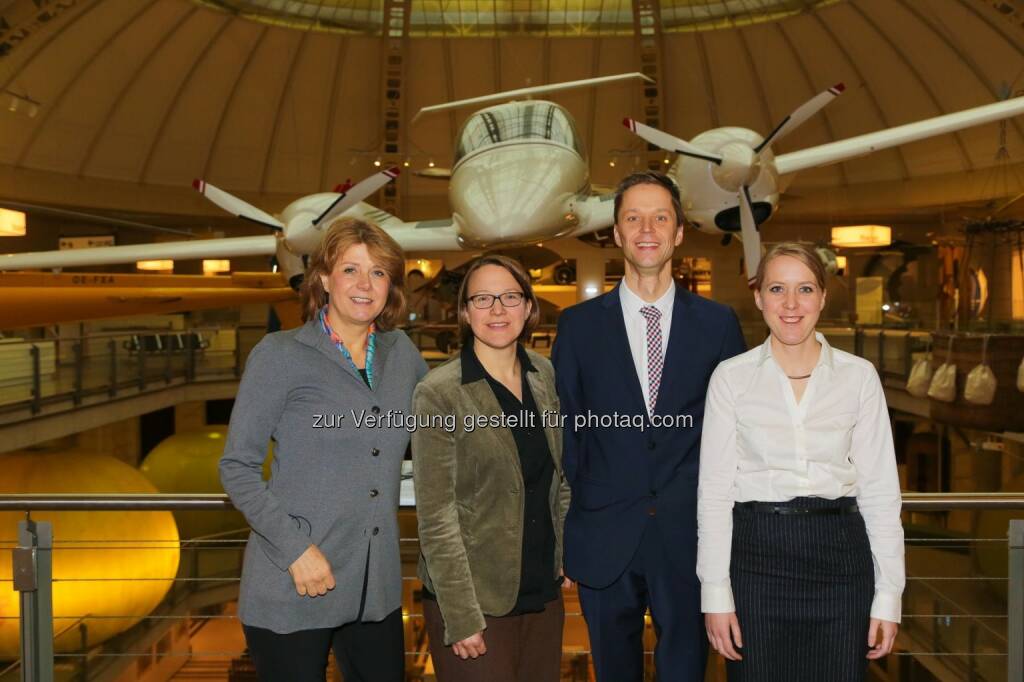 Gabriele Zuna-Kratky - Direktorin Technisches Museum Wien; Anne Ebert - Inhaltliche Leiterin der Ausstellung „Mobilität“; Laurenz Seebauer - Inhaltlicher Leiter der Ausstellung „In Bewegung“;  Bernadette Decristoforo -Projektleiterin „Von A nach B“: Technisches Museum Wien: Das Technische Museum Wien in Bewegung, © Aussendung (25.11.2014) 