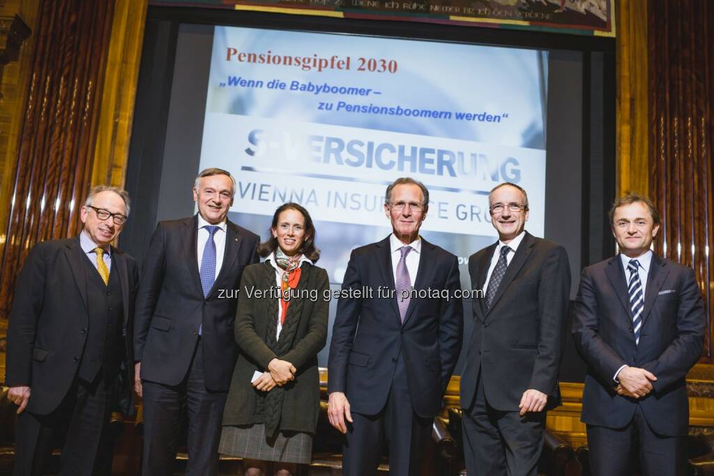 Ronald Barazon, Heinz Schuster, Therese Niss, Bert Rürup, Manfred Rapf, Ulrich Schuh - Sparkassen Versicherung AG Vienna Insurance Group: s Versicherung Podiumsdiskussion: Pensionsgipfel 2030 (Bild: Sparkassen Versicherung AG Vienna Insurance Group/APA-Fotoservice/Ehm), © Aussendung (26.11.2014) 