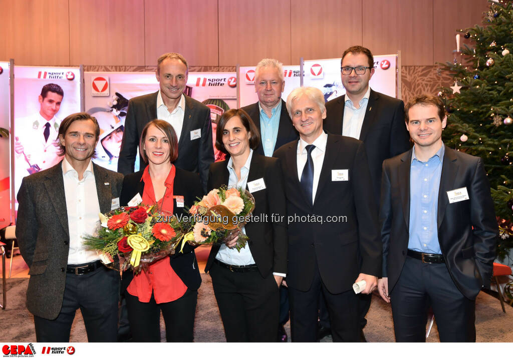 Christoph Schmoelzer, Nicole Trimmel, Anton Schutti, Renate Imobersdorf, Sigi Heinrich, Zsolt Kovacs, Wolfgang Mayer und Christian Moser. (Photo: GEPA pictures/ Martin Hoermandinger) (02.12.2014) 