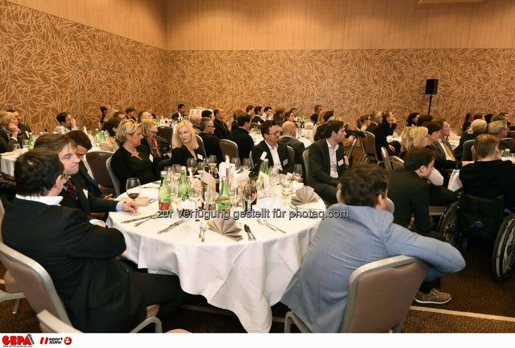 Sport und Business Circle. (Photo: GEPA pictures/ Martin Hoermandinger) (02.12.2014) 