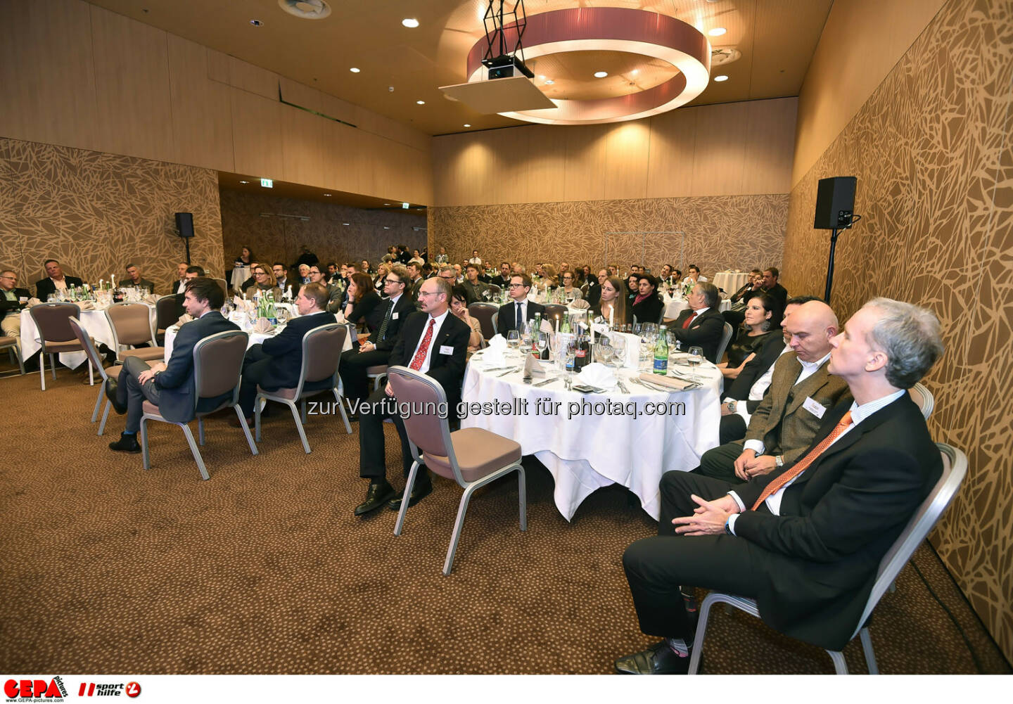 Sport und Business Circle. (Photo: GEPA pictures/ Martin Hoermandinger)