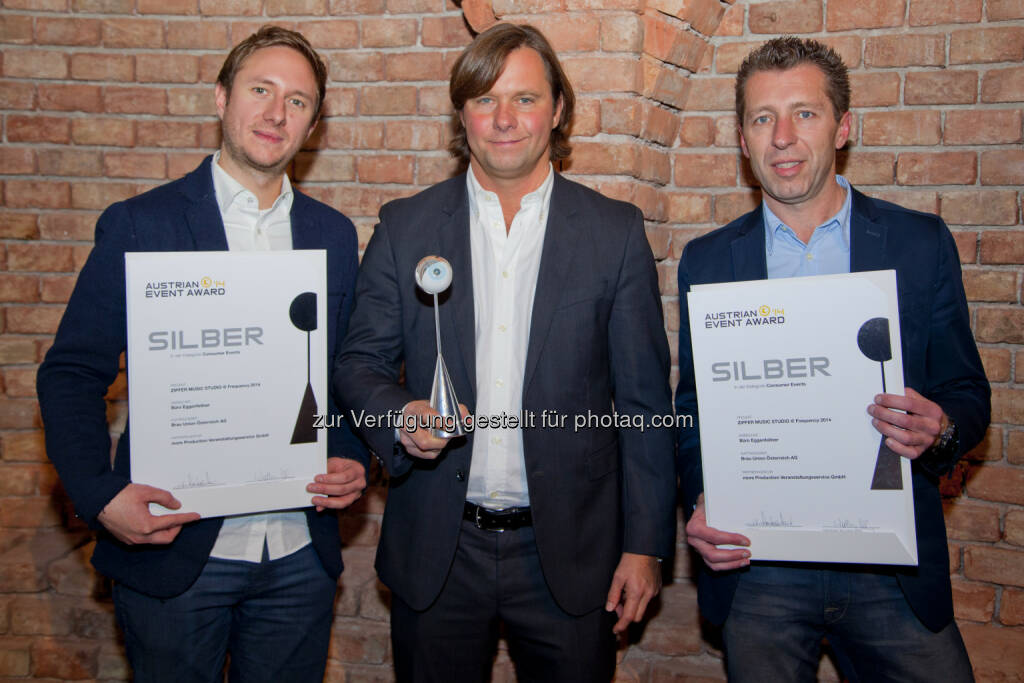 Markus Flatz (Eventmanager Brau Union Österreich), Klaus Eggenfellner (Büro Eggenfellner) und Thomas Dietachmair (Group Brand Manager Brau Union Österreich): Brau Union Österreich AG: Austrian Event Award 2014: Zipfer holt Silber, © Aussendung (05.12.2014) 