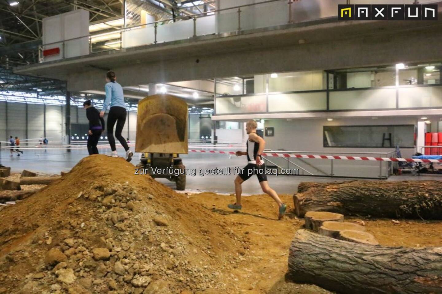 Vienna Indoor Trail: http://www.maxfunsports.com/album/2014/vienna-indoor-trail