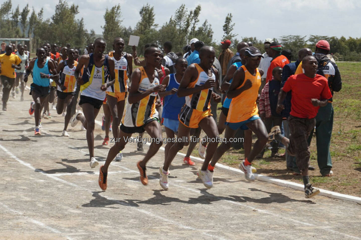 Eröffnung des Run2gether- Kiambogo Primary School – Stadium