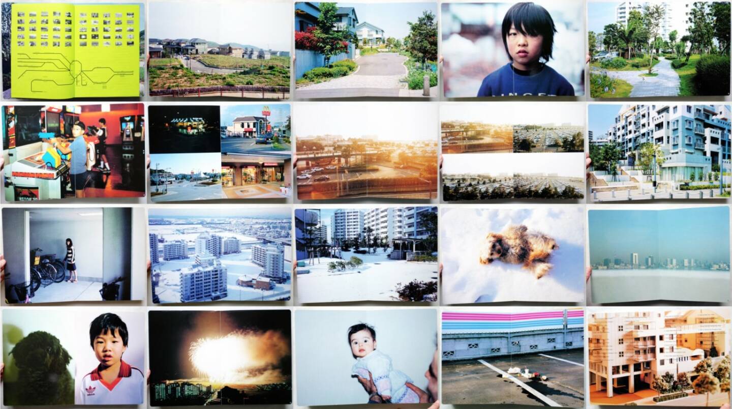 Takashi Homma - Tokyo Suburbia, Korinsha Press 1998, Beispielseiten, sample spreads - http://josefchladek.com/book/takashi_homma_-_tokyo_suburbia