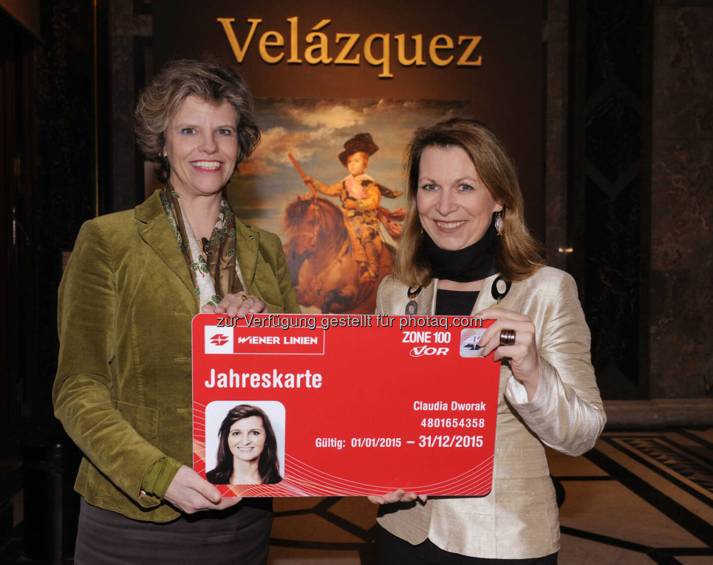 Wiener Linien-Geschäftsführerin Alexandra Reinagl (r.) und Museumsdirektorin Sabine Haag präsentieren den Aktionstag für Wiener Linien-Mitarbeiter und Jahreskartenkunden am 17.01.2015 im Kunsthistorischen Museum. Freier Eintritt für Wiener Linien-Mitarbeiter und Jahreskartenkunden.