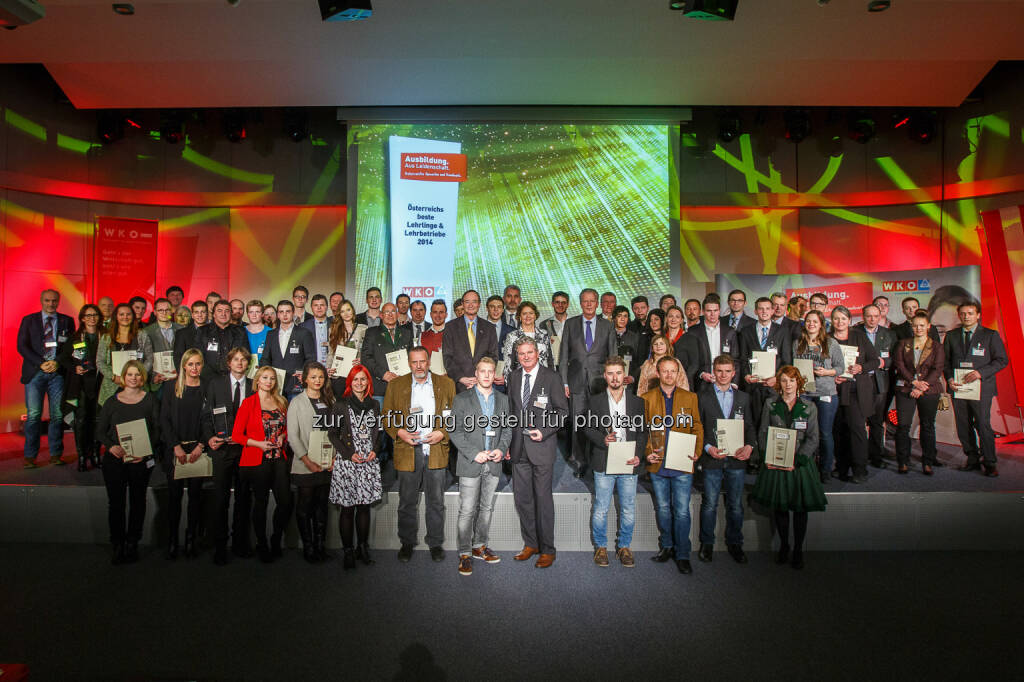 WKÖ- Präsident Christoph Leitl, Renate Scheichelbauer-Schuster, Vizekanzler BM Reinhold Mitterlehner: Wirtschaftskammer Österreich: Best of Talents holt Gewerbe-Lehrlinge vor den Vorhang, © Aussendung (13.01.2015) 