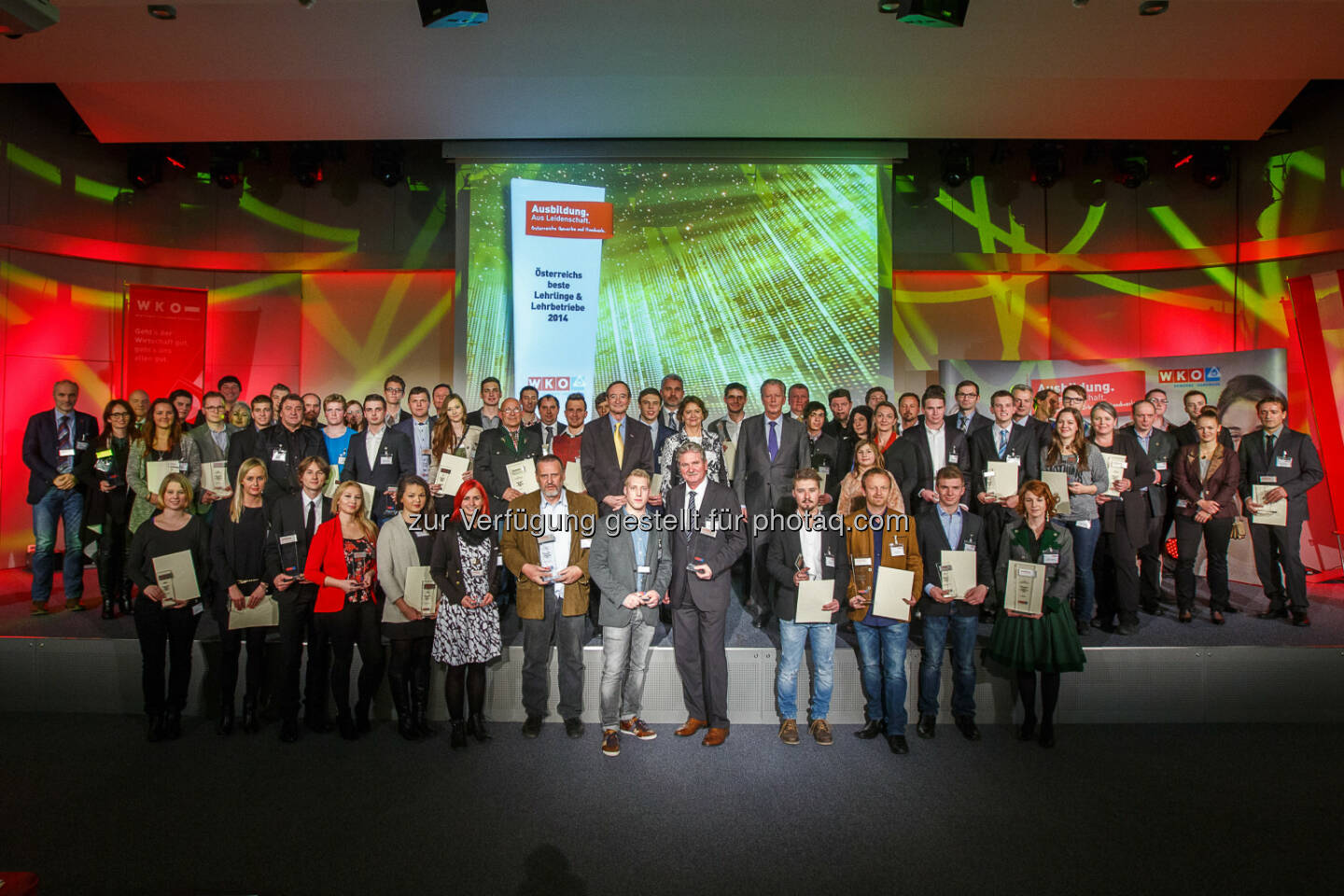 WKÖ- Präsident Christoph Leitl, Renate Scheichelbauer-Schuster, Vizekanzler BM Reinhold Mitterlehner: Wirtschaftskammer Österreich: Best of Talents holt Gewerbe-Lehrlinge vor den Vorhang