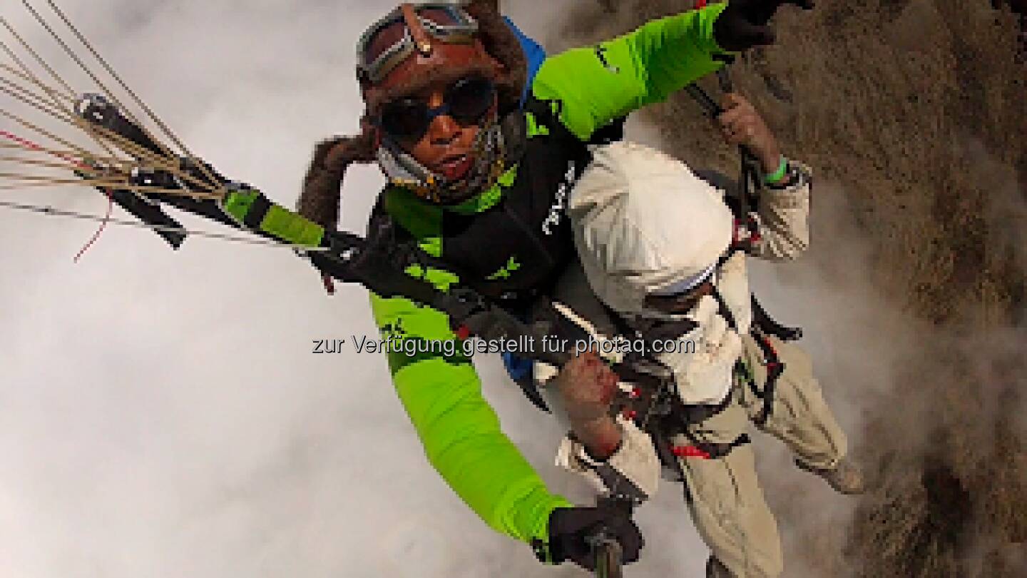 Babu beschreibt seinen Flug vom Kilimanjaro, da kann man nur den Hut ziehen! Wings have flown ...  http://skyschooluk.blogspot.com/2013/02/babus-epic-flight-from-mt-kilimanjaro.html 