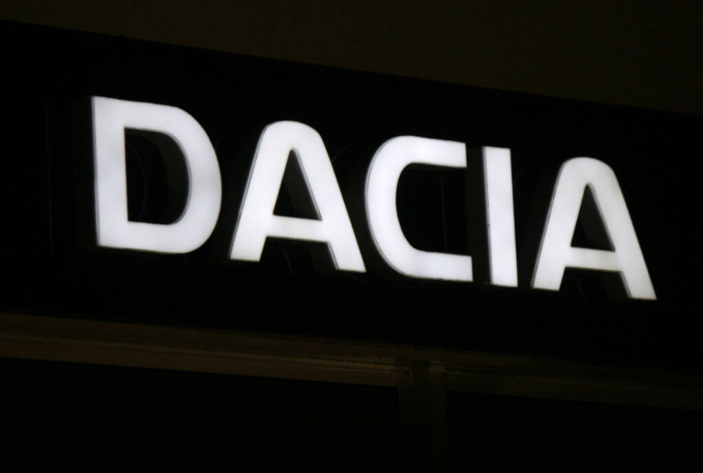 Dacia, <a href=http://www.shutterstock.com/gallery-320989p1.html?cr=00&pl=edit-00>360b</a> / <a href=http://www.shutterstock.com/editorial?cr=00&pl=edit-00>Shutterstock.com</a>, 360b / Shutterstock.com, © www.shutterstock.com (03.02.2015) 
