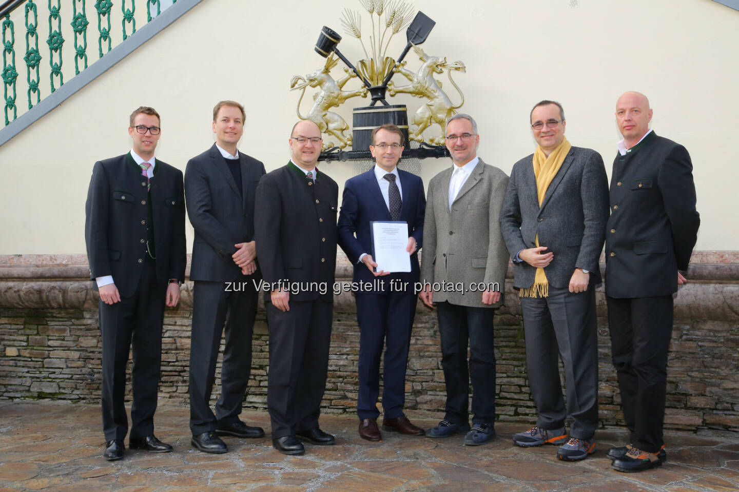 Thomas Maier (BDI), Magne Setnes (Brau Union Österreich), Edgar Ahn (BDI), Hermann Stockinger (BDI), Andreas Werner (Brau Union Österreich), Lorenzo Pomini (Heineken CEE), Harald Kaiser (Brau Union Österreich): Brau Union Österreich AG: Brau Union Österreich AG beauftragt BDI – BioEnergy International AG: die Brauerei Göss wird weltweit die erste „Grüne Großbrauerei“