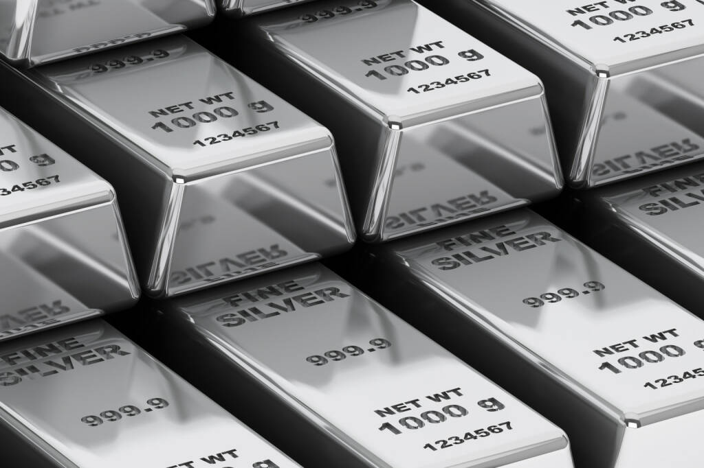 Silber, Barren http://www.shutterstock.com/de/pic-176799659/stock-photo-stack-of-bank-silver-bars-extreme-closeup.html, © www.shutterstock.com (20.02.2015) 