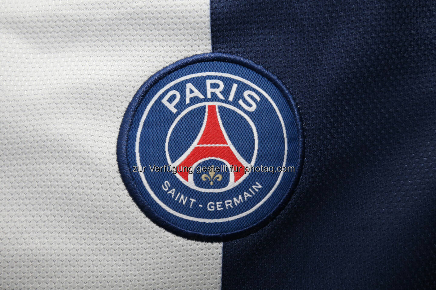 Paris Saint Germain, Fussball, Emblem, <a href=http://www.shutterstock.com/gallery-864901p1.html?cr=00&pl=edit-00>charnsitr</a> / <a href=http://www.shutterstock.com/editorial?cr=00&pl=edit-00>Shutterstock.com</a>, charnsitr / Shutterstock.com