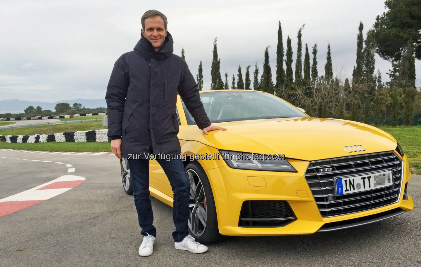 Grip-Moderator Matthias Malmedie mit dem Audi TTS Roadster: RTL II: Grip - Das Motormagazin: Der neue Audi TTS Roadster