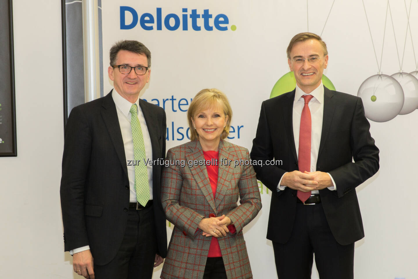 Berhard Gröhs, Managing Partner Deloitte Österreich; Gundi Wentner, Partnerin Deloitte Österreich; Josef Schuch, Partner Deloitte Österreich: Deloitte.Radar 2015: Globale Wirtschaftseliten trauen Österreich Trendwende nicht zu