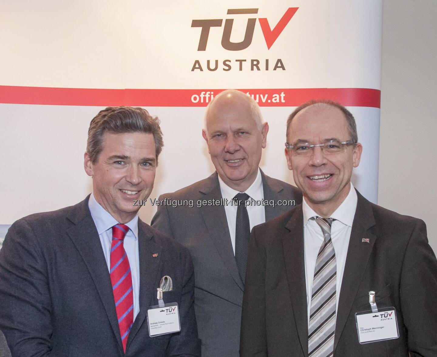 Andreas Gnesda (Präsident ÖGV), Matthias Horx (Trend- und Zukunftsforscher), Christoph Wenninger (Finanzvorstand TÜV Austria Holding AG): Matthias Horx über Technik, Sicherheit und Mega Trends beim TÜV Austria Event